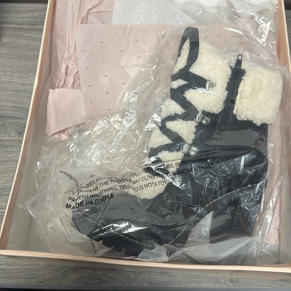 BCBGeneration Women Medium Palli Lace Up Ankle Boots - Picture 2 of 6